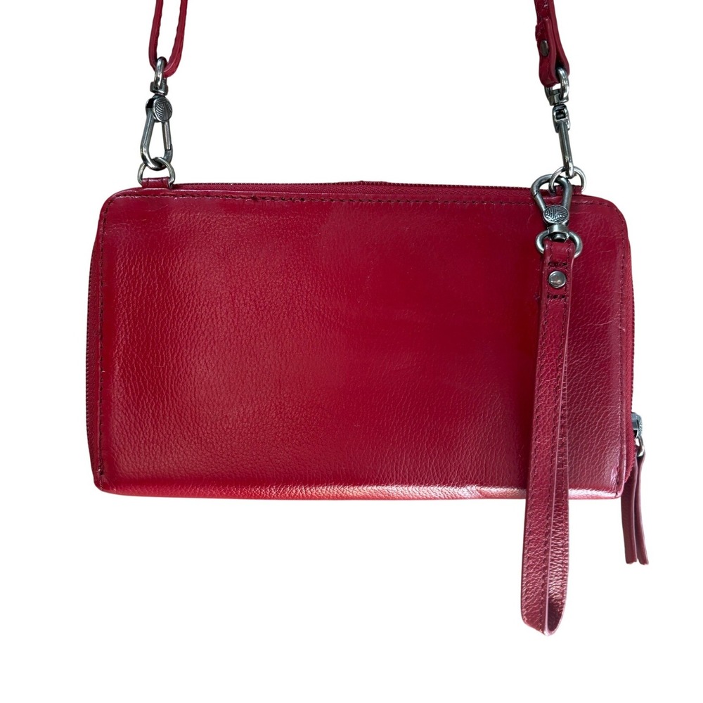 The Sak Iris Smartphone Clutch Wristlet Red Leather Classic Crossbody Purse - Picture 2 of 7